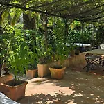 Сasa de vacaciones House With Garden & Jacuzzi Near Center Saint-Tropez