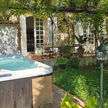 Сasa de vacaciones House With Garden And Jacuzzi - Near City Center Saint-Tropez