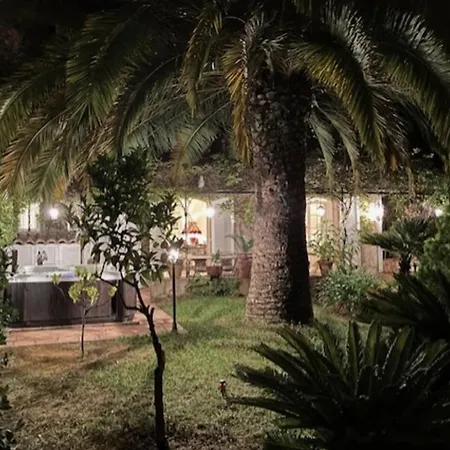 House With Garden And Jacuzzi - Near City Center * Saint-Tropez