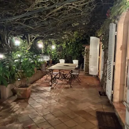 House With Garden And Jacuzzi - Near City Center *